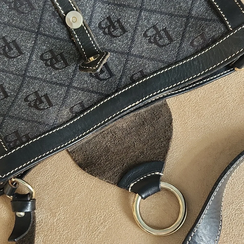 Dooney and Bourke ❤️ ring flap dark Grey canvas black leather shoulder bag - Picture 12 of 17